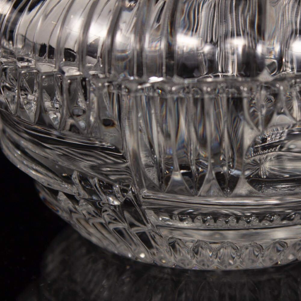 Vintage Bohemian Crystal Lidded Box Hand-Cut Design Clear Decorative Glass - Picture 4 of 10
